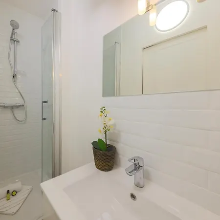 Appartamento 1592 Opera District Comfortable Retreat Parigi