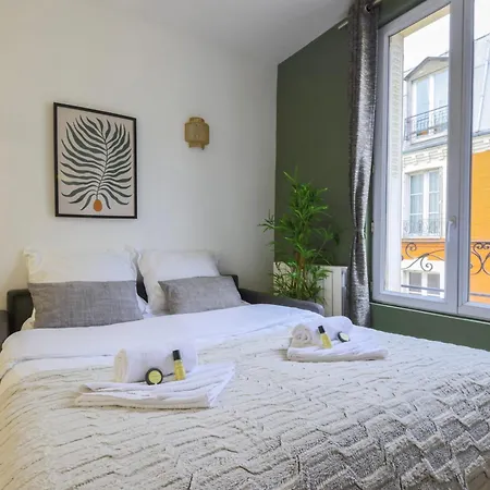1592 Opera District Comfortable Retreat *