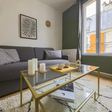 1592 Opera District Comfortable Retreat *